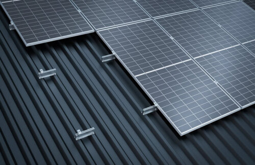 AEROCOMPACT launches first solar bracket for trapezoidal metal roofs