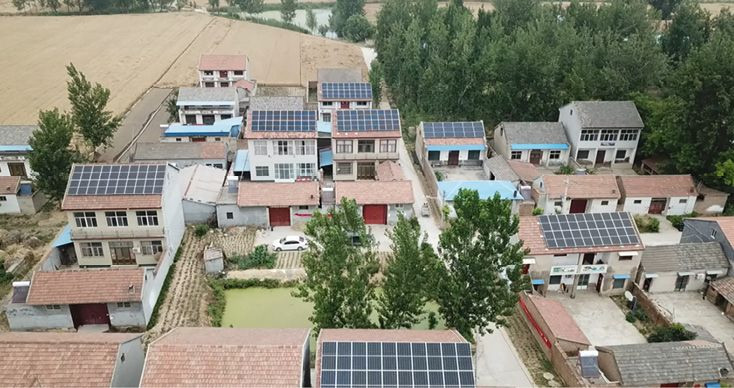 Shortage of power grid fuels small-scale solar energy boom in China