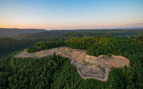 17 solar and energy storage projects to be built on old coal mines in the Appalachian Mountains